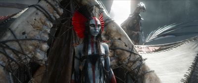ヴァラン役ウーナ・チャップリンとクオリッチ役スティーヴン・ラングのインタビュー映像が解禁！