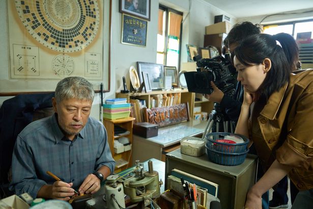 韓国で最も美しい判子を刻む盲目の篆刻家ヨンギュ