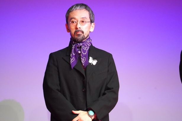 2役に挑戦している滝藤