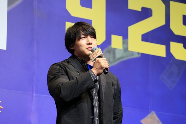 怪力男、エリンギ役の青木マッチョ