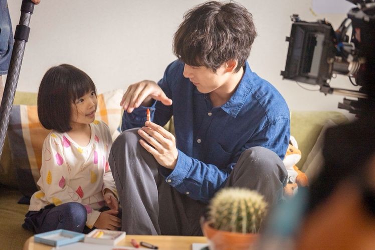 『私はあなたを知らない、』坂口健太郎＆倉田瑛茉の仲睦まじい姿を捉えたメイキング映像が公開！