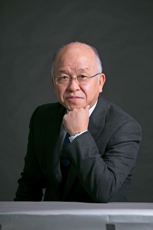 原作は、浅田が現代の日本を舞台に据えた長編小説