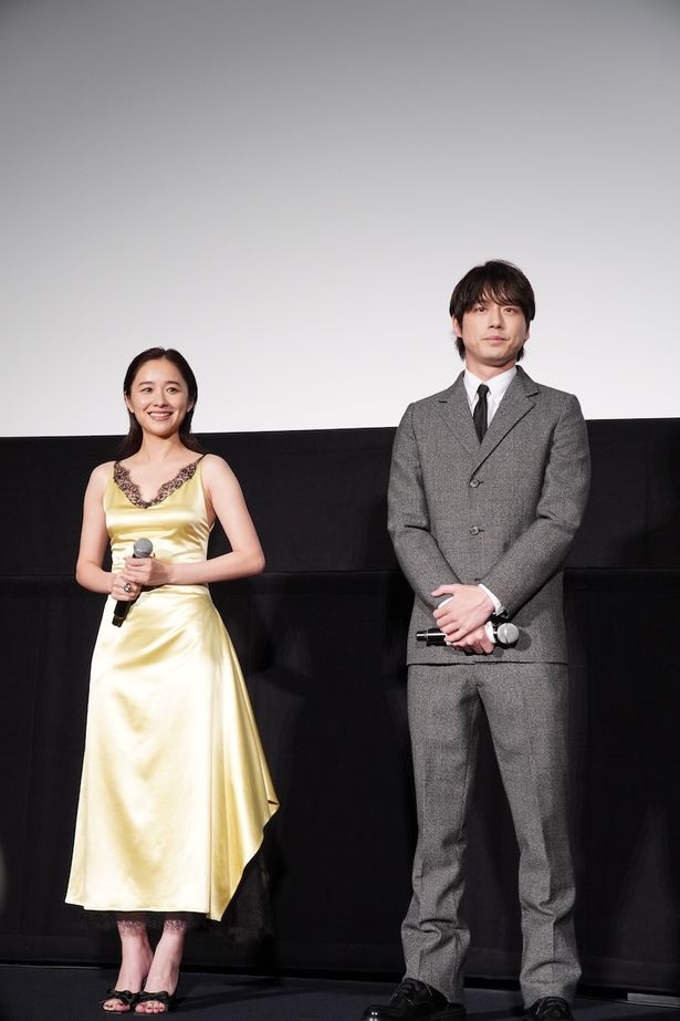 『私はあなたを知らない、』初日舞台挨拶の様子