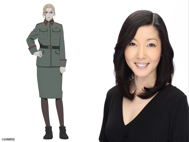 安藤麻吹が、アッシュの謎を追いATパイロットとして危険な強行降下作戦に同行するマキを演じる