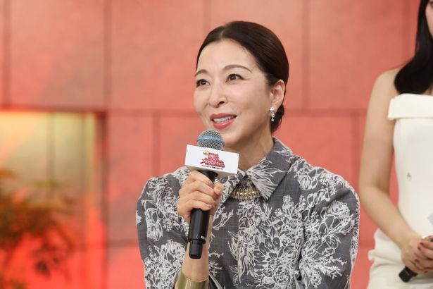 沖田仁美役の真矢ミキ