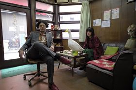 池田エライザと、その叔父であり胡散臭い不動産屋役のオダギリジョーのコンビに注目！