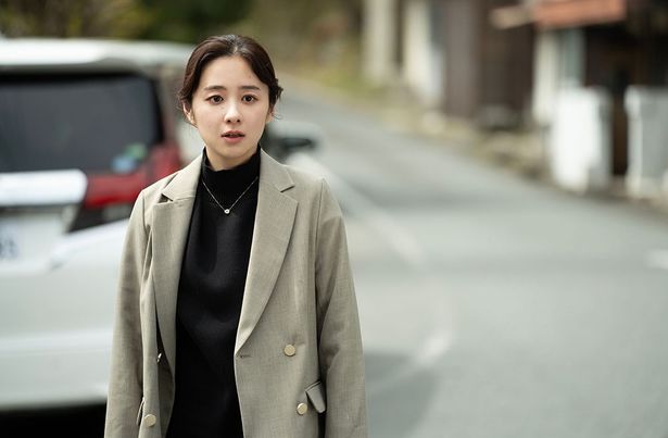 田治見家の親類だった夫を亡くした未亡人、森美也子役の堀田真由(『八つ墓村』)