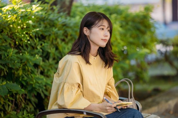 沙都子は、村本との不倫の日々を物語として綴り始める