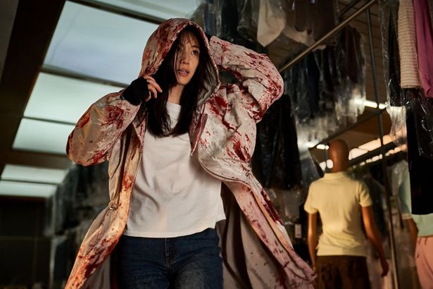 【写真を見る】『猟奇的な彼女』のチョン・ジヒョンが11年ぶりにスクリーン復帰！