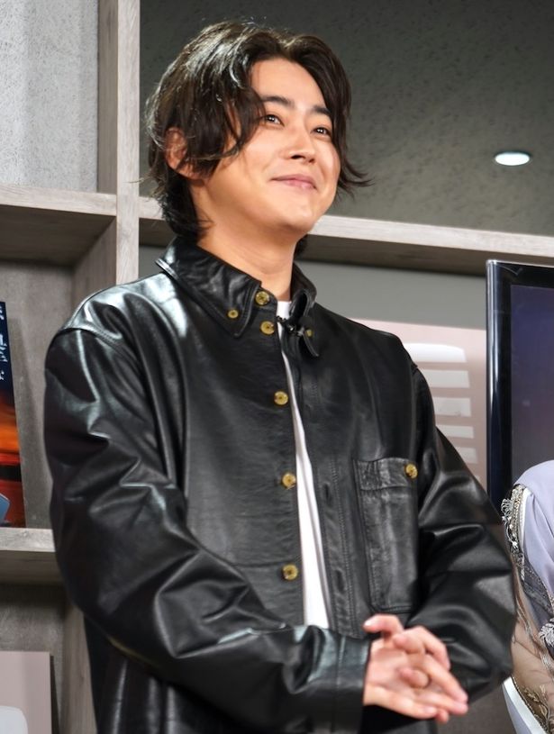 野村安蘭役の倉悠貴