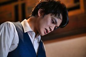 “純粋悪”として観客を震え上がらせる、映画『シャドウワーク』の北村匠海にフォーカス
