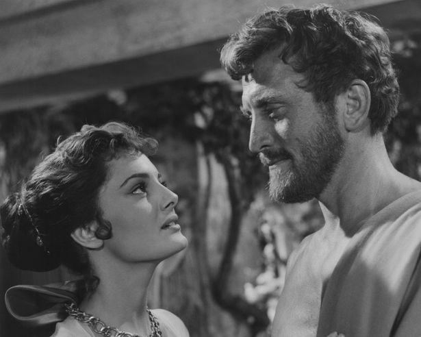 モノクロ映画『ユリシーズ』(54)ではカーク・ダグラスがイタケの主ユリシーズ(「オデュッセウス」の英名)を演じた