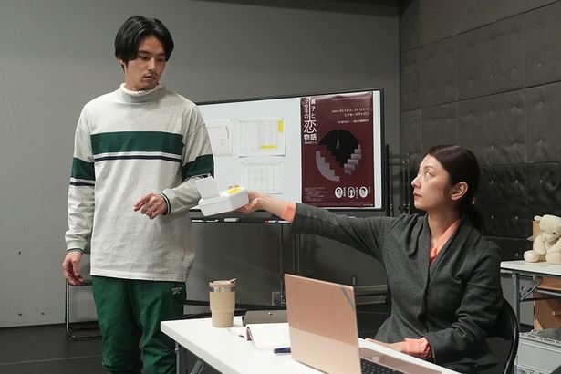 脚本家の垣内を「疑似フェミニスト！」とののしる夛田