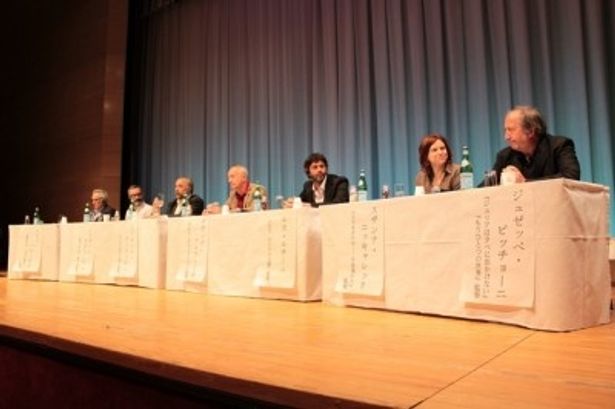 イタリア映画界を代表する7人の監督が登壇
