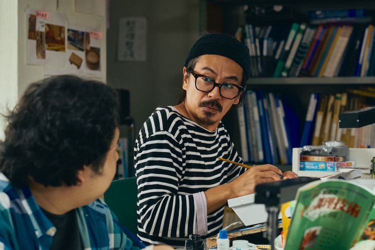森田剛演じる“万年アシスタント”と、彼を取り巻く個性豊かな登場人物を紹介！『見上げてごらん』キャラクター映像＆新場面写真が解禁