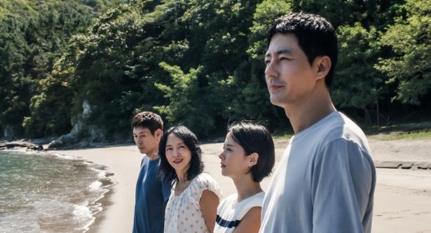 それぞれ夫婦役を演じるチョン・ドヨン＆ソル・ギョング、チョ・インソン＆チョ・ヨジョン