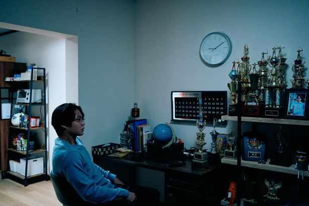磯村勇斗×末澤誠也W主演作『mentor』“イソスエコンビ”が体現する狂気の世界を捉えた新場面写真が解禁！
