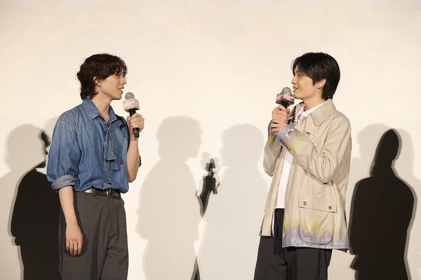 【写真を見る】坂東龍汰、岡山天音が映画館での鑑賞をアピール！山崎天が語った“21歳の抱負”は？