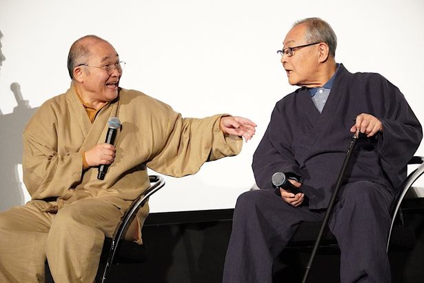小野武彦と斉藤暁の登場に、会場も大喜び！
