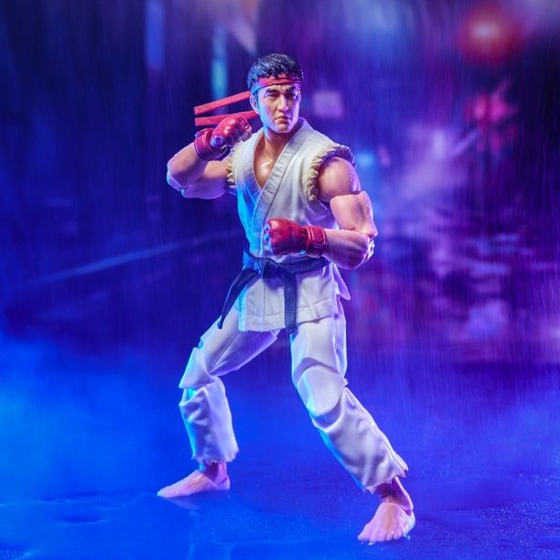 15cmというサイズ感ながらクオリティは抜群だ！(「ストリートファイター／ザ・ムービー: リュウ 1/12 アクションフィギュア」)