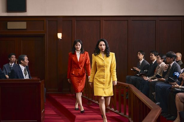 バブル期のファッションやヘアメイクに見る『ファーストボイス』のリアリティ
