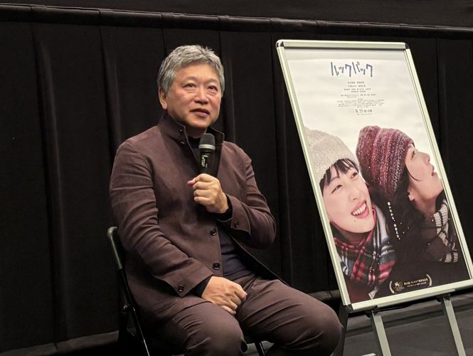 「終わりたくない、幸せな撮影現場でした」『ルックバック』是枝裕和監督が奇跡の白鳥シーンから色彩や美術のこだわりまでを明かす