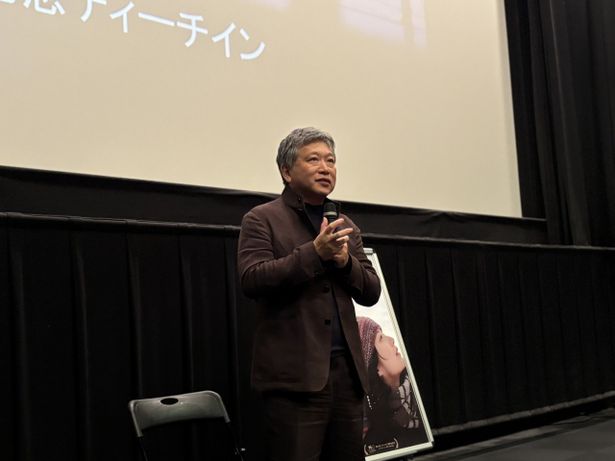 「終わりたくない、幸せな撮影現場でした」と語った是枝裕和監督