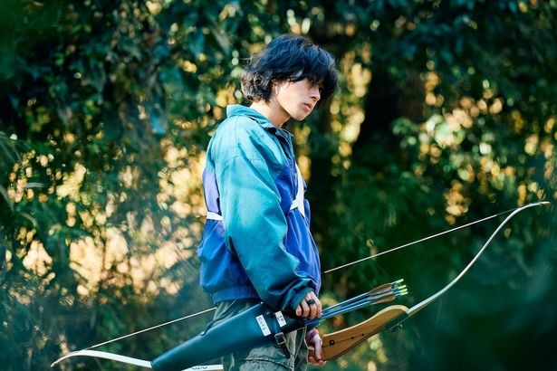 【写真を見る】龍之介と火事を起こした過去を持つ、幼なじみの拓海役に末澤誠也(Aぇ! group)