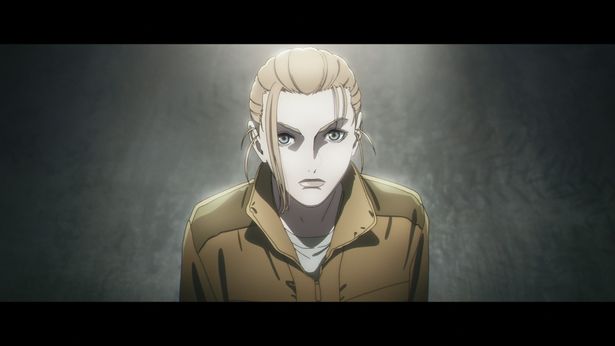 マキ・シュタウフェンベルクのパイロットスーツ姿は初解禁！