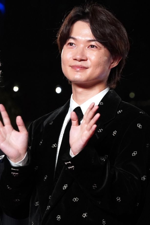 本作の主人公・敷島浩一を演じる神木隆之介