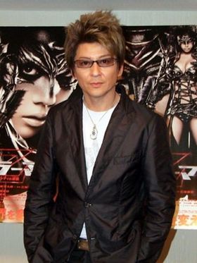 『ゼブラーマン ゼブラシティの逆襲』(公開中)でタイトルロールを演じた哀川翔