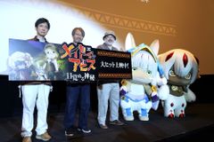 ナナチとファプタの着ぐるみも駆けつけた！『メイドインアビス 目覚める神秘』(公開中)の公開記念舞台挨拶が開催