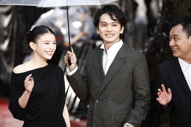 第39回東京国際映画祭、レッドカーペットイベントの様子