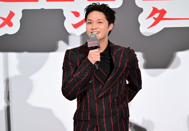 益子龍之介役の磯村勇斗