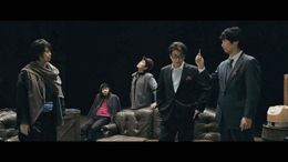 48時間という限られた時間の中で5人の探偵たちは犯人捜しに挑む