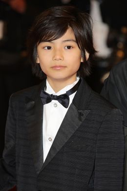 「万引き家族」でカンヌ映画祭へ！11歳の城桧吏に注目