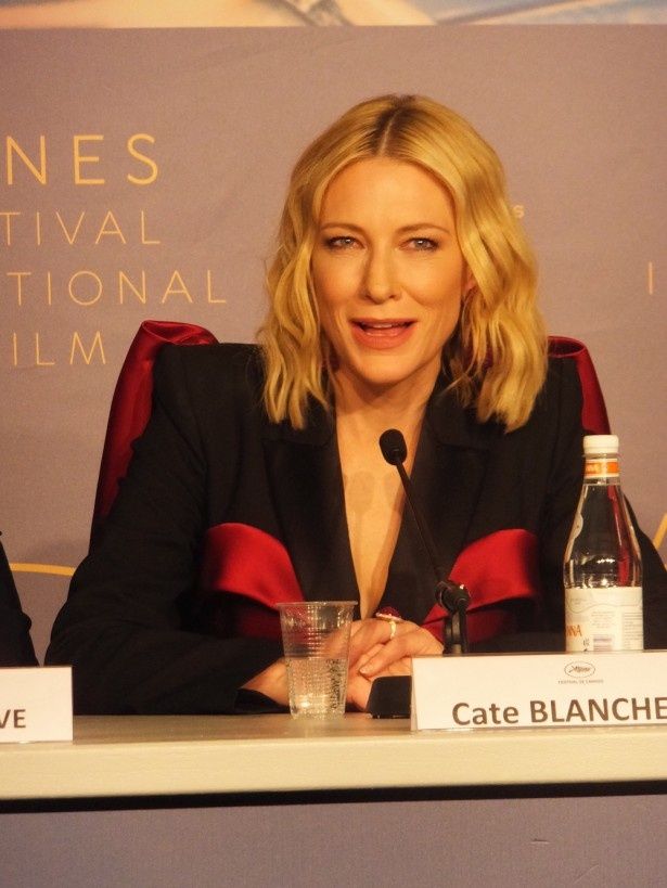「映画のすべての要素がすばらしく完成していた」とケイト・ブランシェットは『万引き家族』を絶賛
