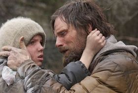 ビゴに負けず劣らずの演技を見せる少年役のコディ