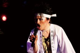 映画の中で桐生のバンド、馬の骨が復活！