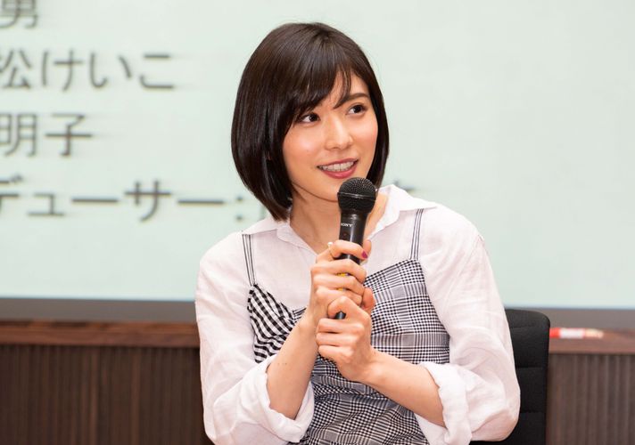 松岡茉優“不遇の子役時代”を経て濃密なキャリアを総括「人生のチャプター1が終わった気分」