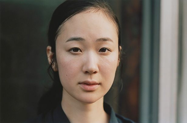 【写真を見る】主演は女優の黒木華。息子を持つ若い母親役を演じている(短編映画『どちらを選んだのかはわからないが、どちらかを選んだことははっきりしている』)