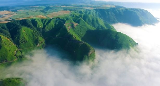 熊本の阿蘇・天の道は地震の前に撮影された、いまでは見ることができない絶景だ