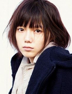 宮崎あおいが主人公真のクラスメート佐野唱子役の声を当てる