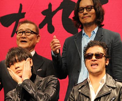 豊川悦司、綾野剛の優しさにたっぷり触れて役作りを変更！