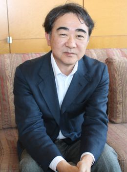 『空飛ぶタイヤ』の原作者・池井戸潤先生