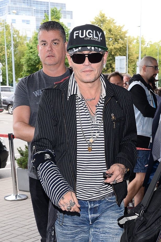 【写真を見る】まるで別人？激やせが取り沙汰される最新のジョニー・デップ