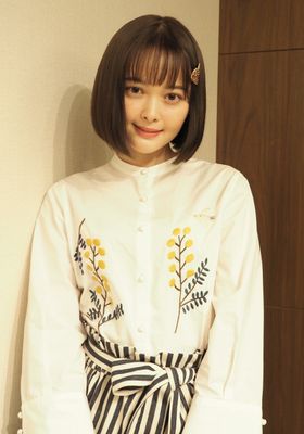 アイドルオタクの宇宙人を演じた玉城ティナ