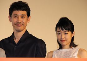 相撲対決、勝敗の行方は!?