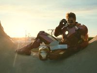 アイアンマン　ウィップラッシュ　サイン　カード　ミッキーローク　アベンジャーズ ロシアの刑務所で元囚人にリサーチ！『アイアンマン2』ミッキー