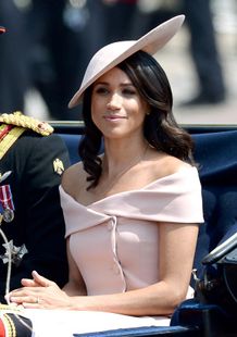 メーガン妃の衣装代が大台超え!?